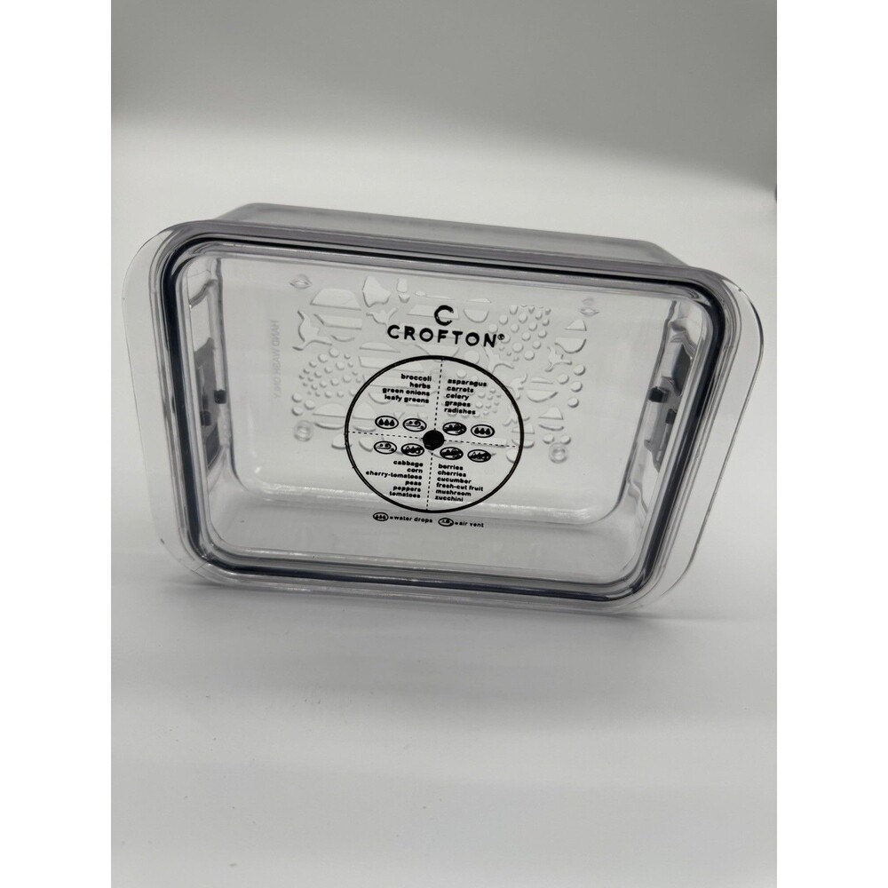Crofton adjustable refrigerator vegetable storage container - Clear with lid